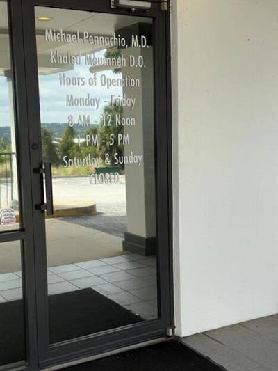 Wall & Window Graphics Photo